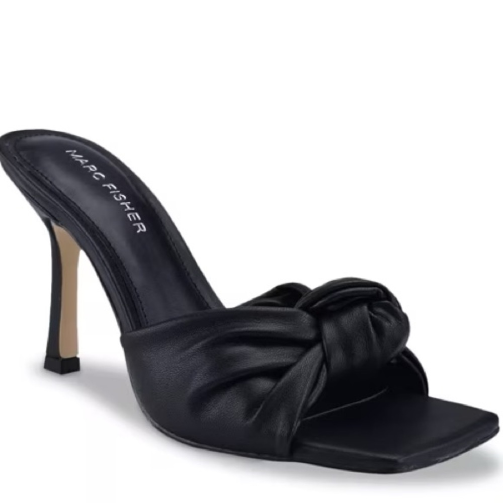 Marc Fisher Daliot Sandal